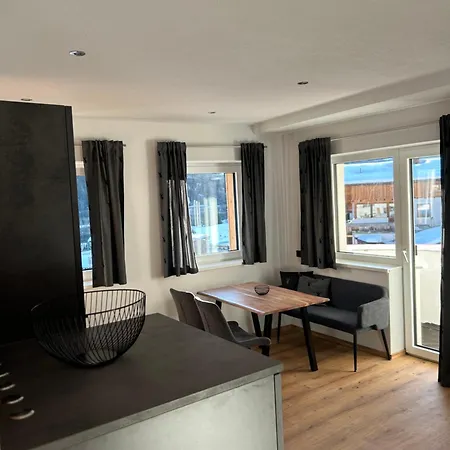 14 ゲストハウス